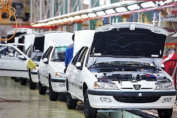 به گزارش تولیدگران کارافرین به نقل از دنیای اقتصاد، بر اساس این آمار در هشت ماه سال جاری سه خودروساز بزرگ کشور در مجموع ۶۳۶هزار و ۲۰۹ دستگاه محصول به فروش رسانده‌اند.