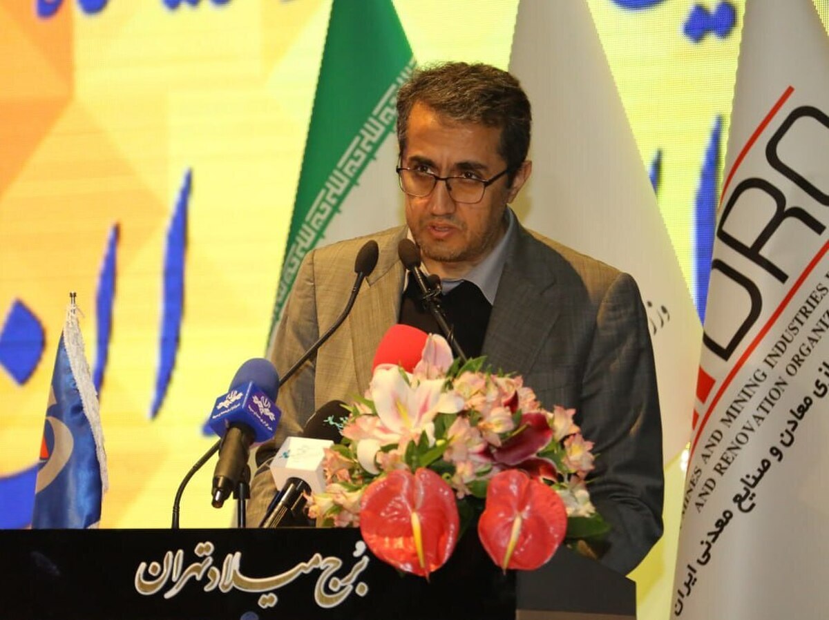 اقدامات سازمان توسعه و نوسازی معادن و صنایع معدنی ایران (ایمیدرو) در راستای بومی‌سازی قابل توجه است.