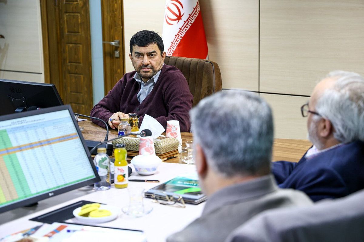مدیرعامل شرکت ملی صنایع مس ایران از کارگران، مهندسان و کارمندان به عنوان قهرمانان تولید در این شرکت نام برد.