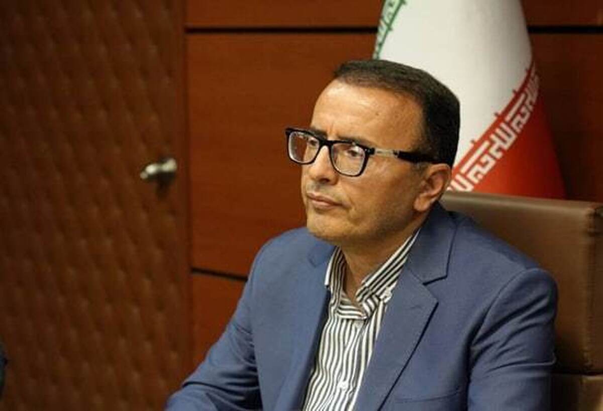سازمان دامپزشکی حامی جدی تولیدکنندگان بخش خصوصی است، رئیس سازمان دامپزشکی کشور از حمایت جدی این سازمان از تولید کنندگان بخش خصوصی در حوزه واکسن و سرم‌سازی خبر داد.
