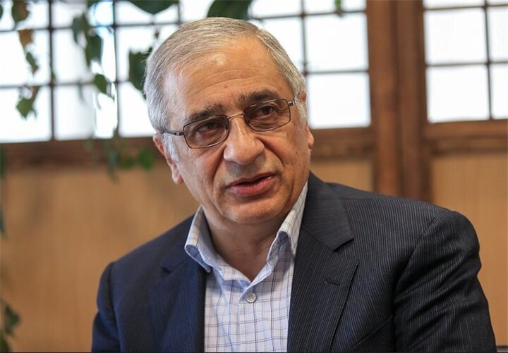 به گزارش تولیدگران کارافرین: طهماسب مظاهری - رئیس اسبق بانک مرکزی و وزیر اسبق امور اقتصادی و دارایی درباره چالشها و الزامات رشد ۸ درصدی اقتصاد اظهار کرد: مملکت ما به تأیید و شهادت همه کارشناسان و مسئولان این ظرفیت را دارد که به رشد ۸ درصدی دست یابد.