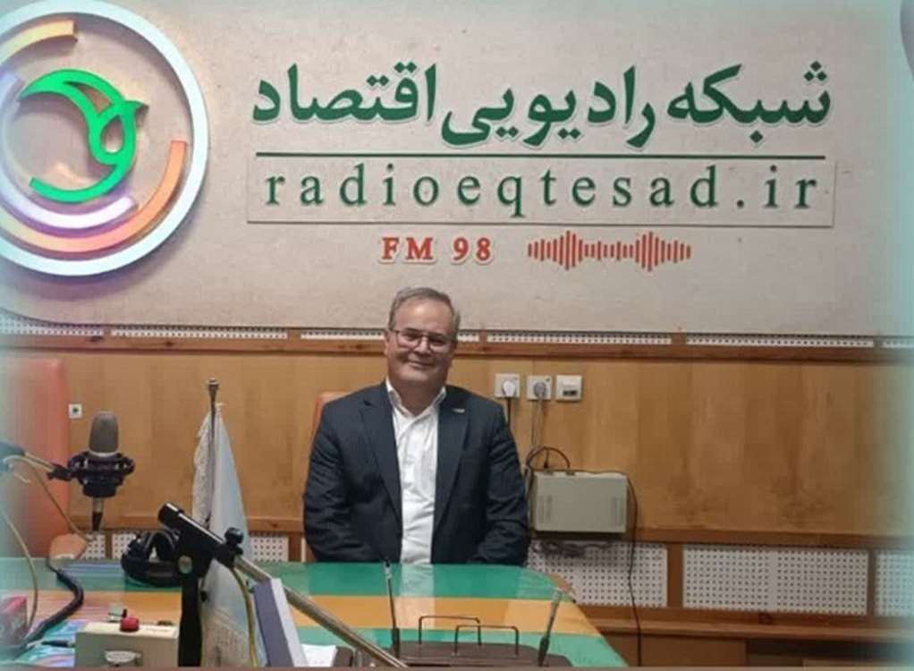 ترویج فناوری‌های نوین کشاورزی با همکاری رسانه‌ها، معاون وزیر کشاورزی و رئیس سازمان تحقیقات، آموزش و ترویج کشاورزی بر نقش مهم رسانه‌ها در انتقال فناوری‌های نوین کشاورزی به کشاورزان تاکید کرد و گفت: رسانه‌ها ابزاری مؤثر برای فرهنگ‌سازی و آموزش در بخش کشاورزی هستند.