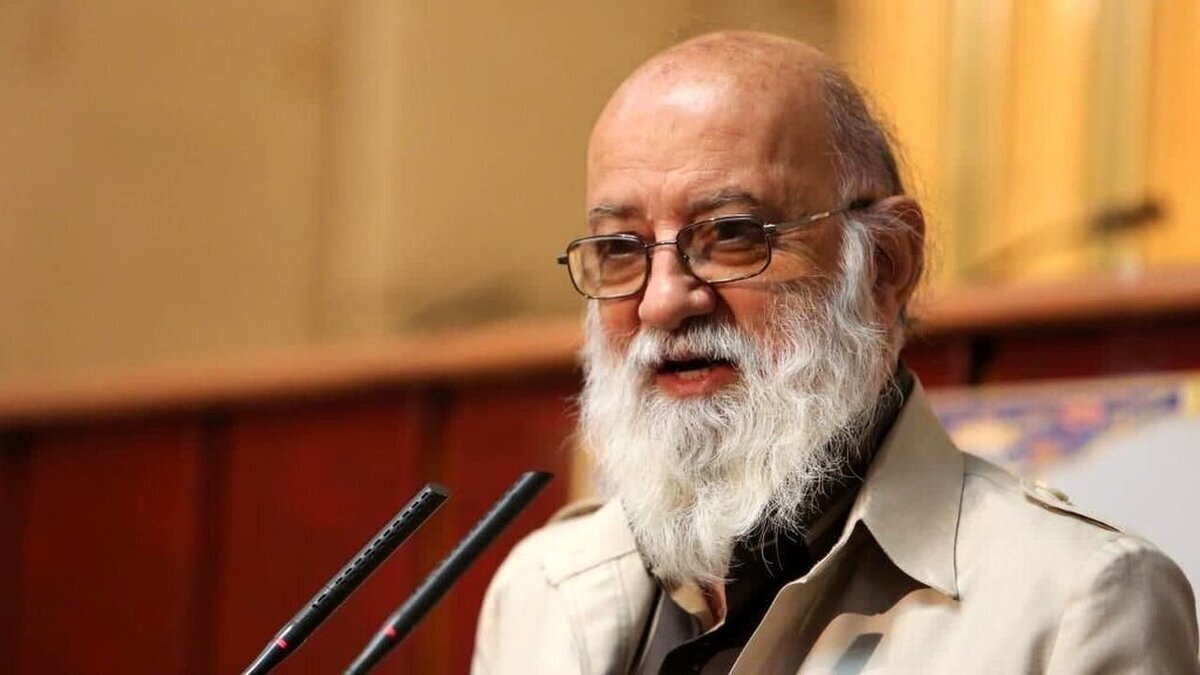 به گزارش تولیدگران کارافرین: مهدی اقراریان در جلسه امروز (سهشنبه) شورای شهر تهران در تذکر پیش از دستور خود خطاب به سازمان زیباسازی، سازمان فرهنگی و هنری، معاونت فرهنگی و اجتماعی و سازمان بهشت زهرا(س) اظهار کرد: برخی خیابانها و معابر به نام شهدا، شخصیتها یا مفاخر کشور نامگذاری شدهاند؛ باید برای این خیابانها کارگروه تشکیل دهیم و آنها را بیشتر به مردم معرفی کنیم.