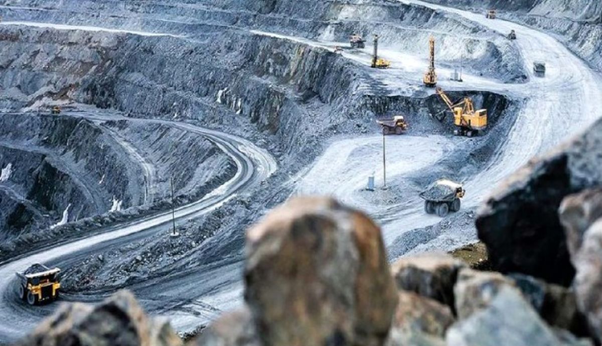 در بخش معدن کشور فرصت‌های رشد بسیاری به خصوص در حوزه رشد