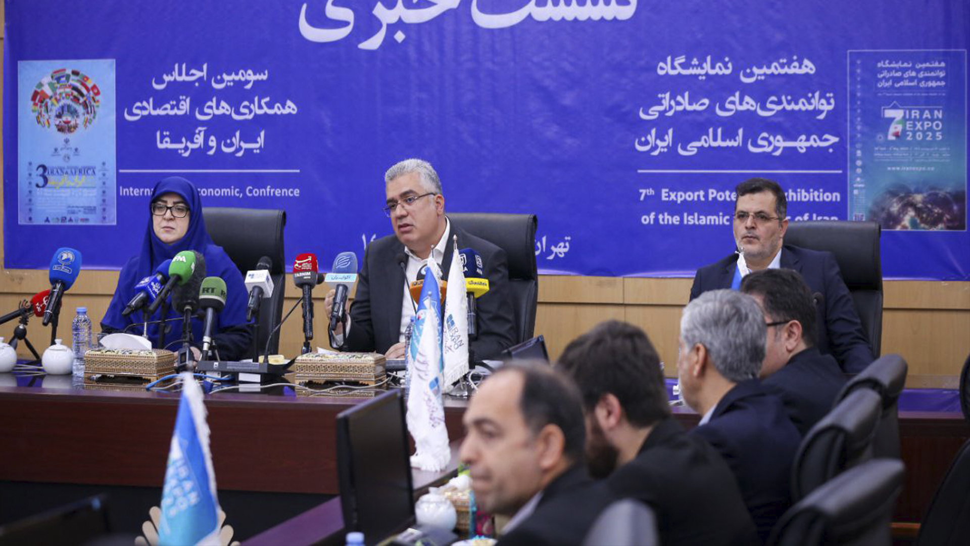 سکوی پرتاب صادرات غیرنفتی ایران به بازارهای جهانی