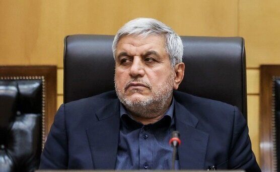 به گزارش تولیدگران کارآفرین به نقل از  خانه ملت، محمدطلا مظلومی با اشاره به اقدام‌های مؤثر وزارتخانه‌های نفت و نیرو در طول جنگ ۱۲ روزه رژیم صهیونیستی گفت: تلاش‌های دستگاه‌ها و وزارتخانه‌های مسئول در مدیریت پایدار سوخت و انرژی قابل تقدیر است. همچنین همراهی مردم و مسئولان مثال‌زدنی بود و مردم، همچون دوران دفاع مقدس، نقش خود را به‌خوبی ایفا کردند.