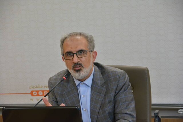 به گزارش تولیدگران کارآفرین به نقل از ایسنا، علی خورسندیان امروز (یکشنبه) در نشست خبری با اصحاب رسانه با اشاره به وظایف بانک مسکن در حوزه تحقق نهضت ملی مسکن گفت: یکی از مهمترین وظایف تکلیفی این بانک تحقق نهضت ملی مسکن و تامین مالی آن است. تا امروز ۳۹۰ هزار قرارداد منعقده برای تامین مالی واحدهای حوزه نهضت ملی مسکن صورت گرفته که بانک مسکن مکلف است همه این قراردادها را تامین مالی کند و بانک مسکن متعهد شده ۱۷۲ همت در این رابطه پرداخت کند که تا امروز ۱۳۰ همت آن تخصیص پیدا کرده است.