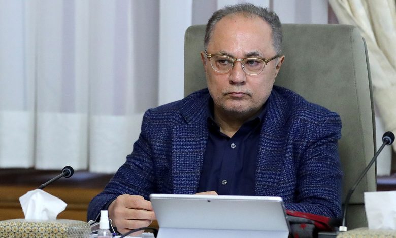 به گزارش تولیدگران کارآفرین؛ شهرام دبیری معاون سابق پارلمانی رئیس جمهور در مصاحبه چند روز قبل با “تابناک” به حواشی ایجاد شده در دوران معاونت خود به صورت مبسوط پاسخ داد تا به ویژه برخی از زوایای پنهان برکناری او آشکارتر شود.
