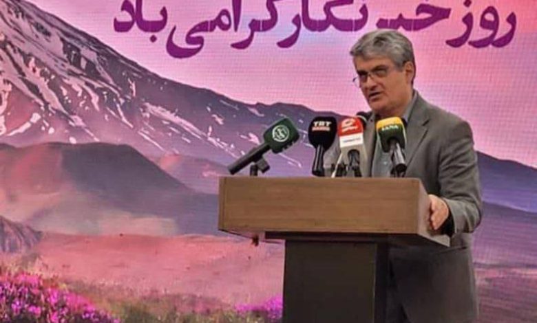 به گزارش تولیدگران کارآفرین: طی گفتگویی روستانیوز با این استاد دانشگاه با جزئیات بیشتری به نظرات ایشان پرداخت.