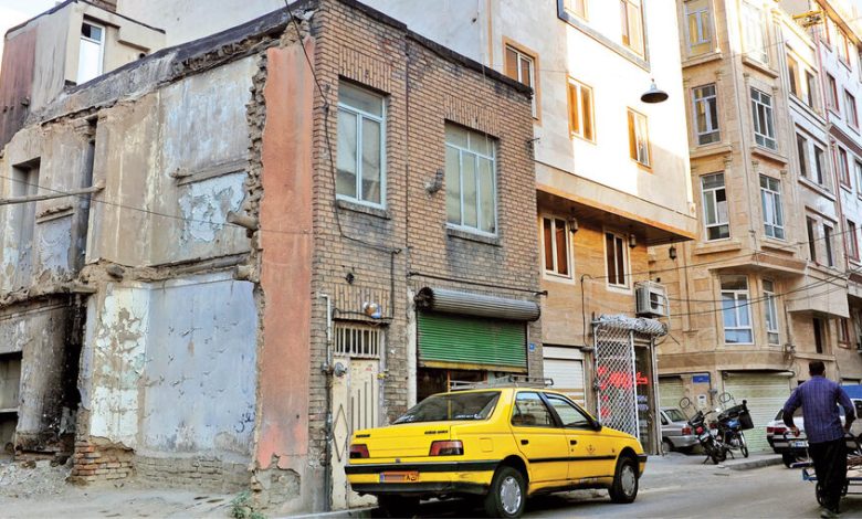به گزارش تولیدگران کارآفرین به نقل از ایلنا، نشست تخصصی «ارزیابی مشوق‌های کالبدی» با محوریت بازنگری بسته‌های تشویقی نوسازی بافت‌های فرسوده و ناکارآمد برگزار شد.