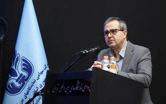 به گزارش تولیدگران کارآفرین به نقل از شانا، حمیدرضا عجمی روز (سه‌شنبه، یکم مهر) در پیش‌نشست سوم همایش بین‌المللی سرمایه‌گذاری و تأمین مالی در صنعت نفت، گاز و پتروشیمی با یادآوری رشادت‌ها و جانفشانی‌های دوران دفاع مقدس، شرایط کنونی کشور را نیازمند تلاش مضاعف و برنامه‌ریزی دقیق دانست و اظهار کرد: صنعت پتروشیمی یکی از ستون‌های اصلی اقتصاد ایران است و امروز به‌عنوان موتور محرک توسعه و ارزآوری پایدار نقش‌آفرینی می‌کند.