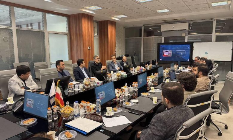 به گزارش  تولیدگران کارآفرین به نقل از روابط عمومی گروه سرمایه‌گذاری اهداف، نخستین نشست شورای نوآوری این هلدینگ با حضور مدیران تحقیق و توسعه (R&D) شرکت‌های تابعه گروه سرمایه‌گذاری اهداف و با مأموریت پایه‌گذاری اکوسیستم نوآوری در هلدینگ برگزار شد.