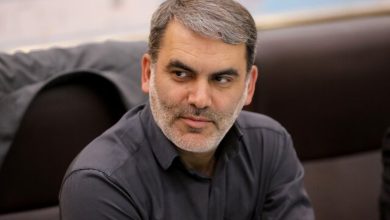 به گزارش تولیدگران کارآفرین به نقل از اتاق اصناف ایران، محسن زنگنه در جریان بررسی گزارش مربوط به سیاست‌ها و بسته‌های حمایتی از کسب‌وکارهای آسیب‌دیده، گفت: جنگ اقتصادی دشمن که سال‌ها به عنوان تحریم علیه ملت ایران شروع شده بود، در یک سال اخیر وارد مرحله جدیدی شد و دشمن به طور مستقیم مراکز صنعتی، واحدهای تولیدی و صنفی و زیرساخت‌های کشور را مورد حمله قرار داد.
