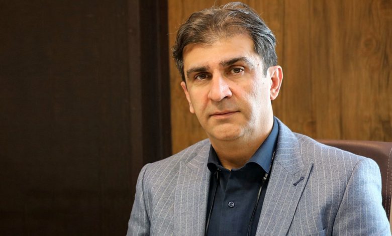مهدی امیدوار سخنگو و خزانه‌دار اتاق اصناف ایران در گفت‌وگو با رادیو اقتصاد: