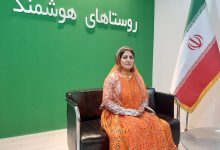 به گزارش تولیدگران کارآفرین به نقل از روستا آنلاین، «فاطمه فرهمندیان»، عضو شورای عشایری شهرستان دهاقان استان اصفهان در جریان بازدید از پاویون «روستاهای هوشمند» دفتر نوآوری، هوشمندسازی و امنیت معاونت توسعه روستایی و مناطق محروم ریاست‌جمهوری در ششمین نمایشگاه بین‌المللی دستاوردهای روستایی و عشایری در گفت‌وگو با روستا تی‌وی درباره طرح «ایلیاری» و روند پیگیری آن و ظرفیت‌های توسعه هوشمندسازی در جوامع روستایی و عشایری توضیح داد.