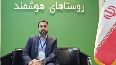به گزارش تولیدگران کارآفرین به نقل از روستا آنلاین، مدیر دفتر نوآوری، هوشمندسازی و امنیت معاونت توسعه روستایی و مناطق محروم ریاستجمهوری با حضور در پاویون «روستاهای هوشمند» در ششمین نمایشگاه بینالمللی دستاوردهای روستایی و عشایری در گفتوگو با روستا تیوی درباره راهاندازی سوپر اپلیکیشن «روستایار» در دفتر نوآوری، هوشمندسازی و امنیت معاونت توسعه روستایی و مناطق محروم ریاستجمهوری، گفت: یکی از مشکلات جامعه روستایی، محدودیت دسترسی به برخی خدمات و اپلیکیشنهای مورد نیاز است از این رو با حمایت معاونت توسعه روستایی، سوپر اپلیکیشن «روستایار» راهاندازی شده تا دسترسی روستاییان به خدمات مختلف تسهیل شود.